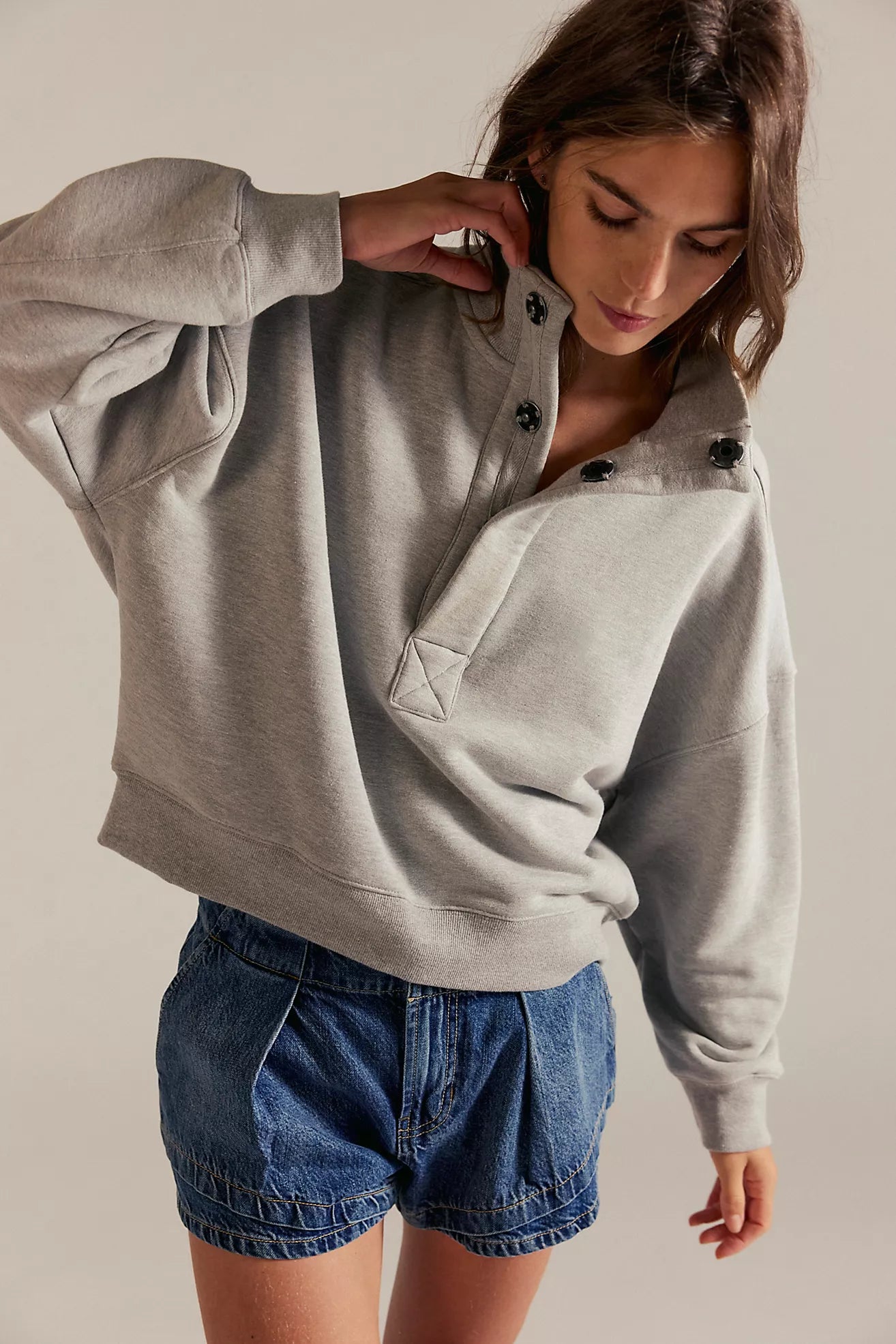 Timeless Heater Grey Pullover