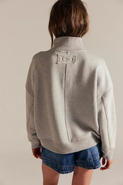 Timeless Heater Grey Pullover